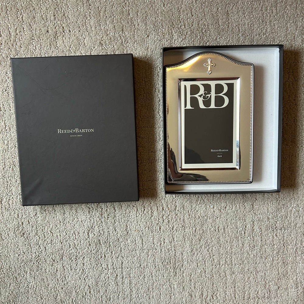 NIB Reed and Barton Abbey communion/baptism frame silver